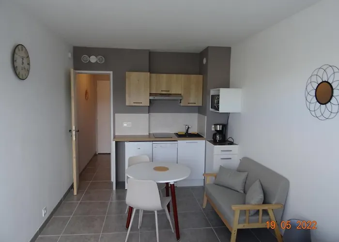 Climatise A 10 Min De La *